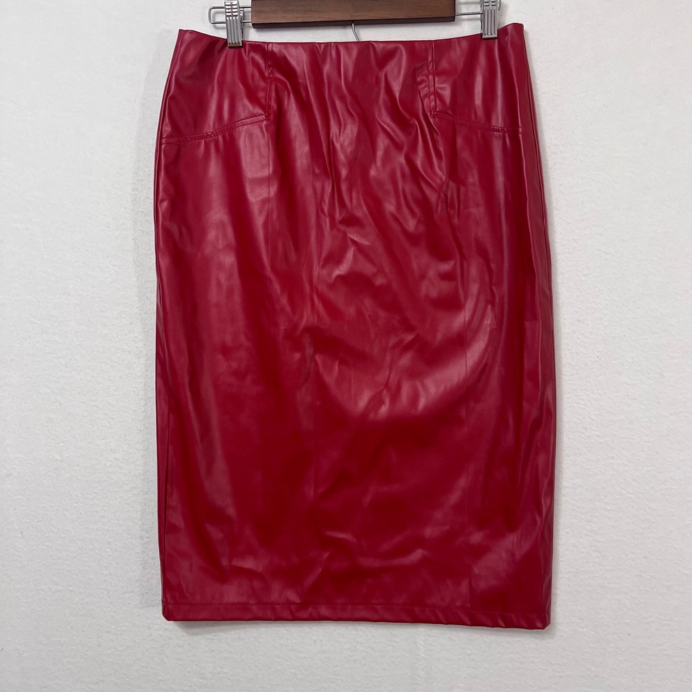 Festive Chic Red Faux Leather Pencil Skirt Midi Length Back Zip Women's Sz S/M - Picture 3 of 9